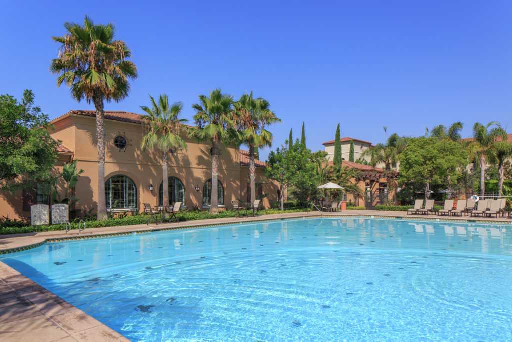 Woodbury Square Pool in Irvine