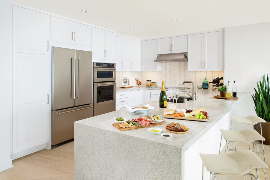 1221 Ocean Avenue Apartments in Santa Monica - Kitchen