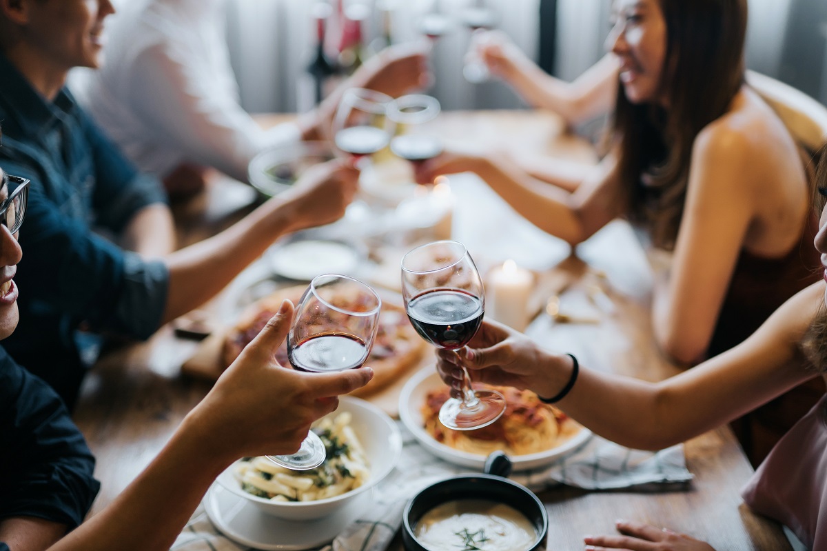 Apartment Housewarming Party Ideas | Irvine Company Apartments Communities