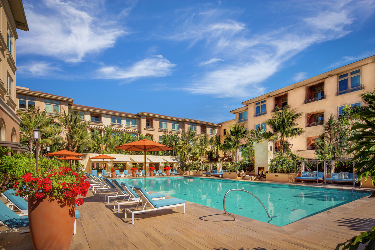 Villas at Playa Vista Apartment Homes Pool