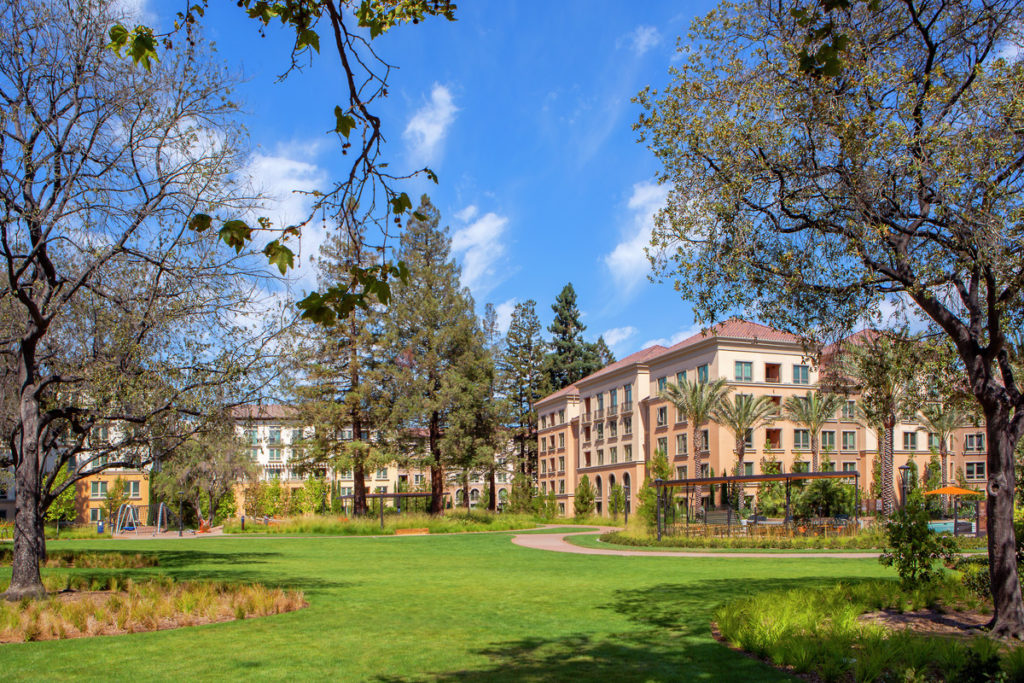 Santa Clara Square Apartments in Santa Clara